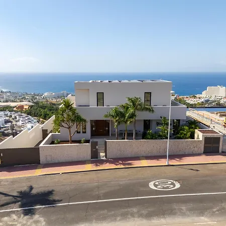 De La Reina Villa Costa Adeje (Tenerife)